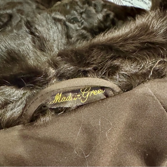 Lamb Karakul fur brown full cut Fabulous coat, long elegant size medium - Picture 16 of 16